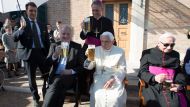 «Я совершаю паломничество в Дом», - написал 90-летний папа Бенедикт XVI в письме в редакцию ежедневной газеты «Corriere della Sera»
