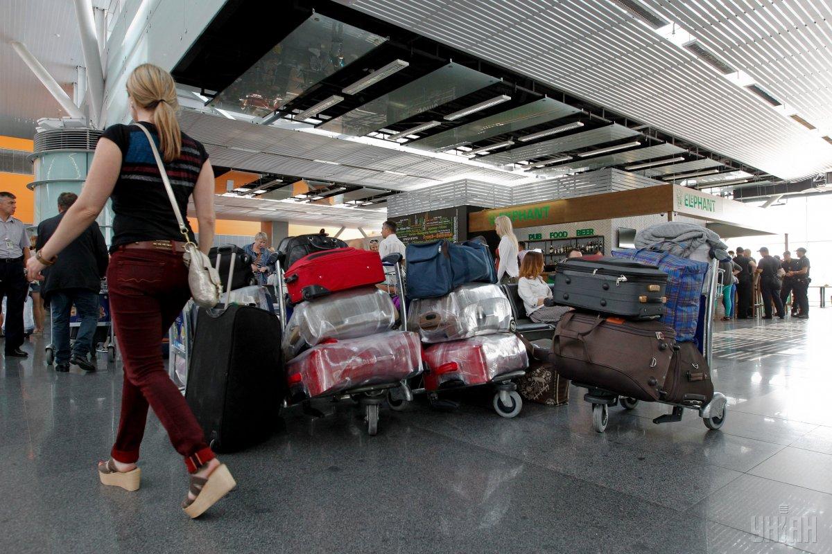 Пассажиры Ryanair и Wizz Air теперь будут вынуждены платить больше за багаж, или же брать с собой меньше вещей